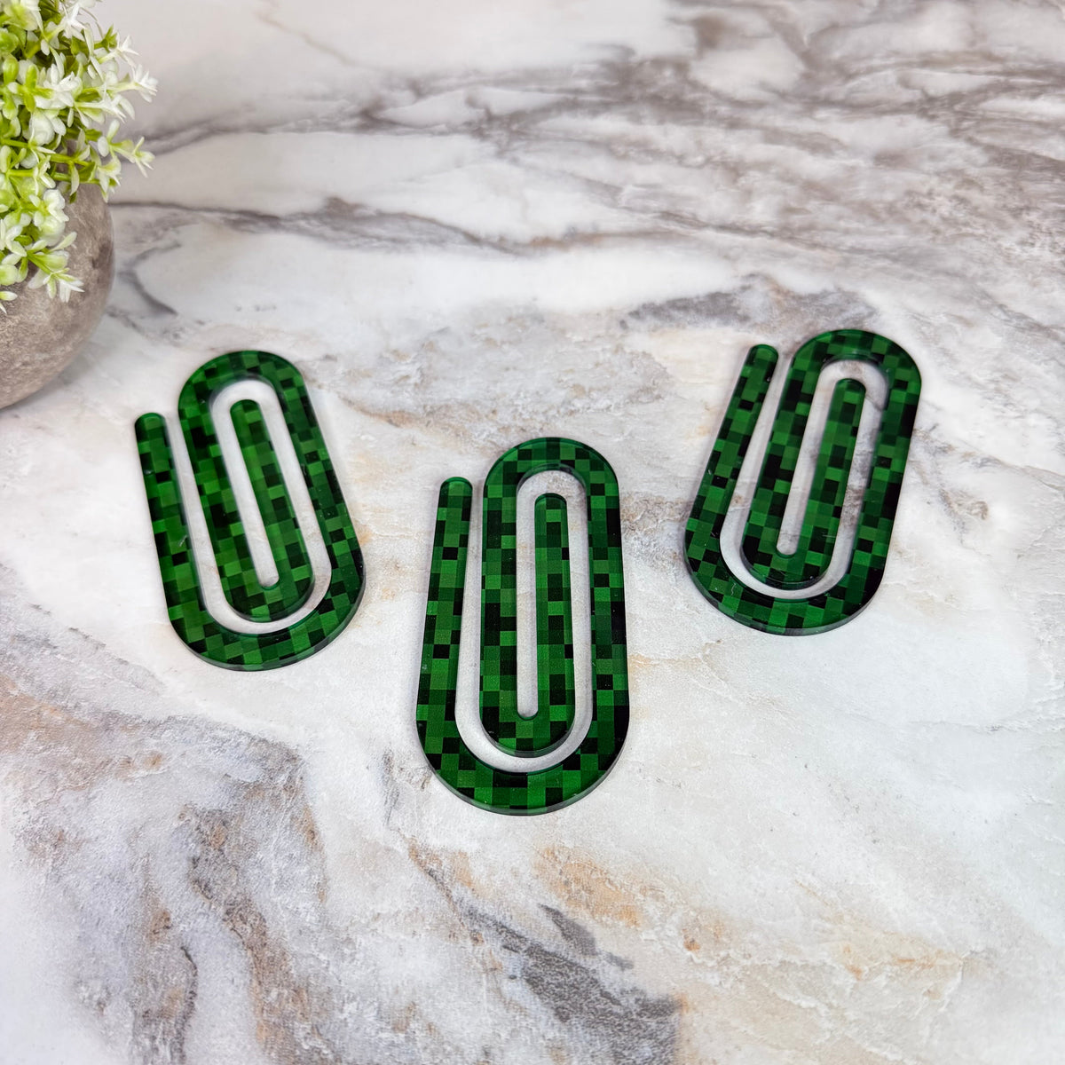 Jumbo Paperclip - Green Squares