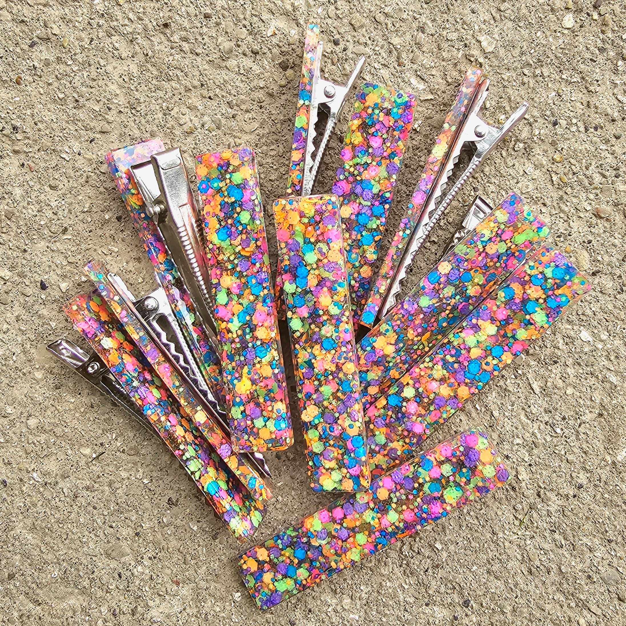 Rainbow Confetti bar clip