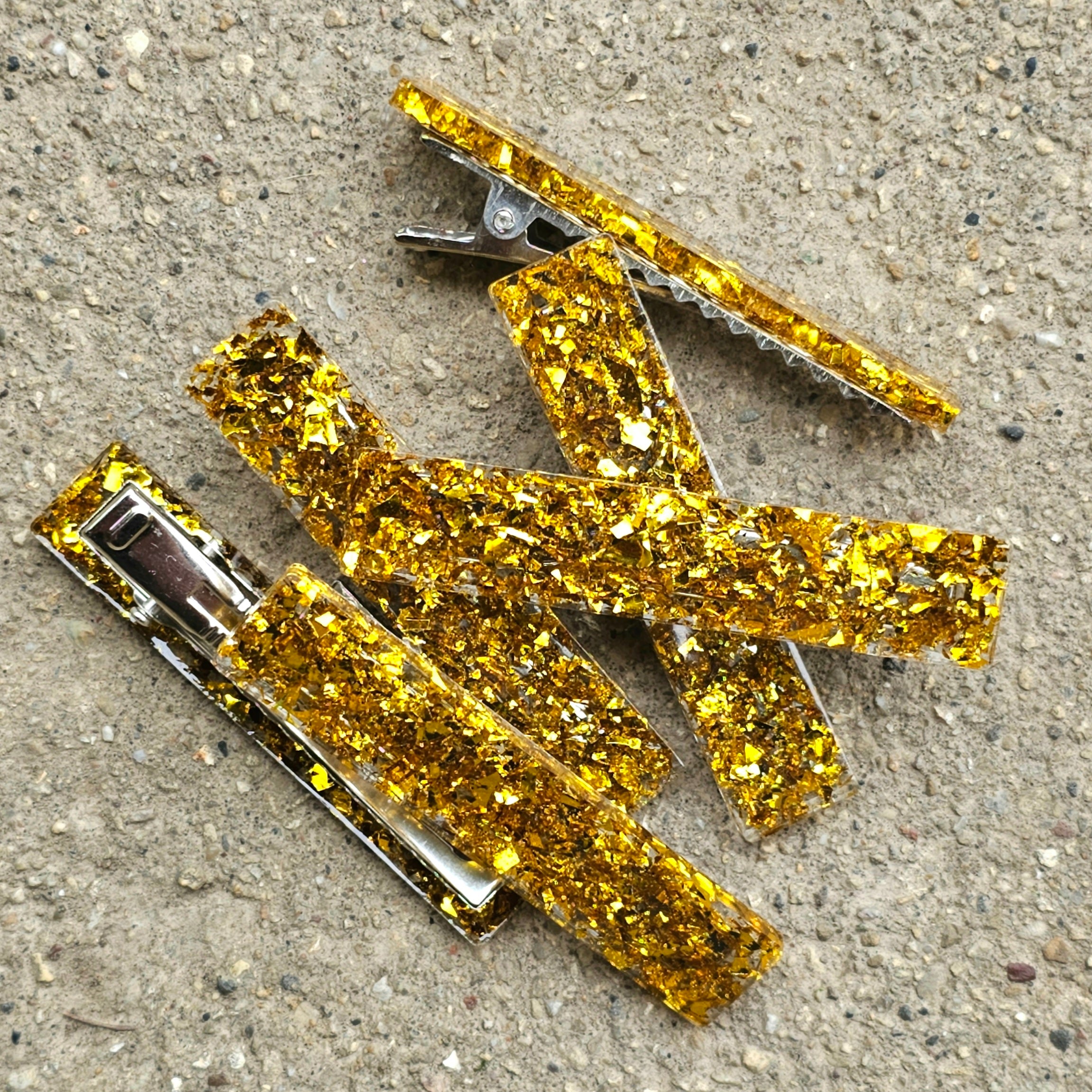 Gold Flake bar clip