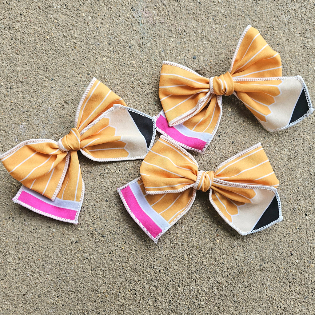 Pencil sailor bow