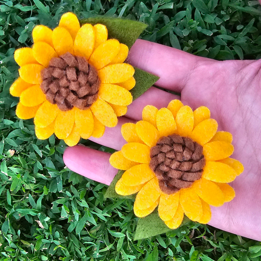 Sunflower clip set