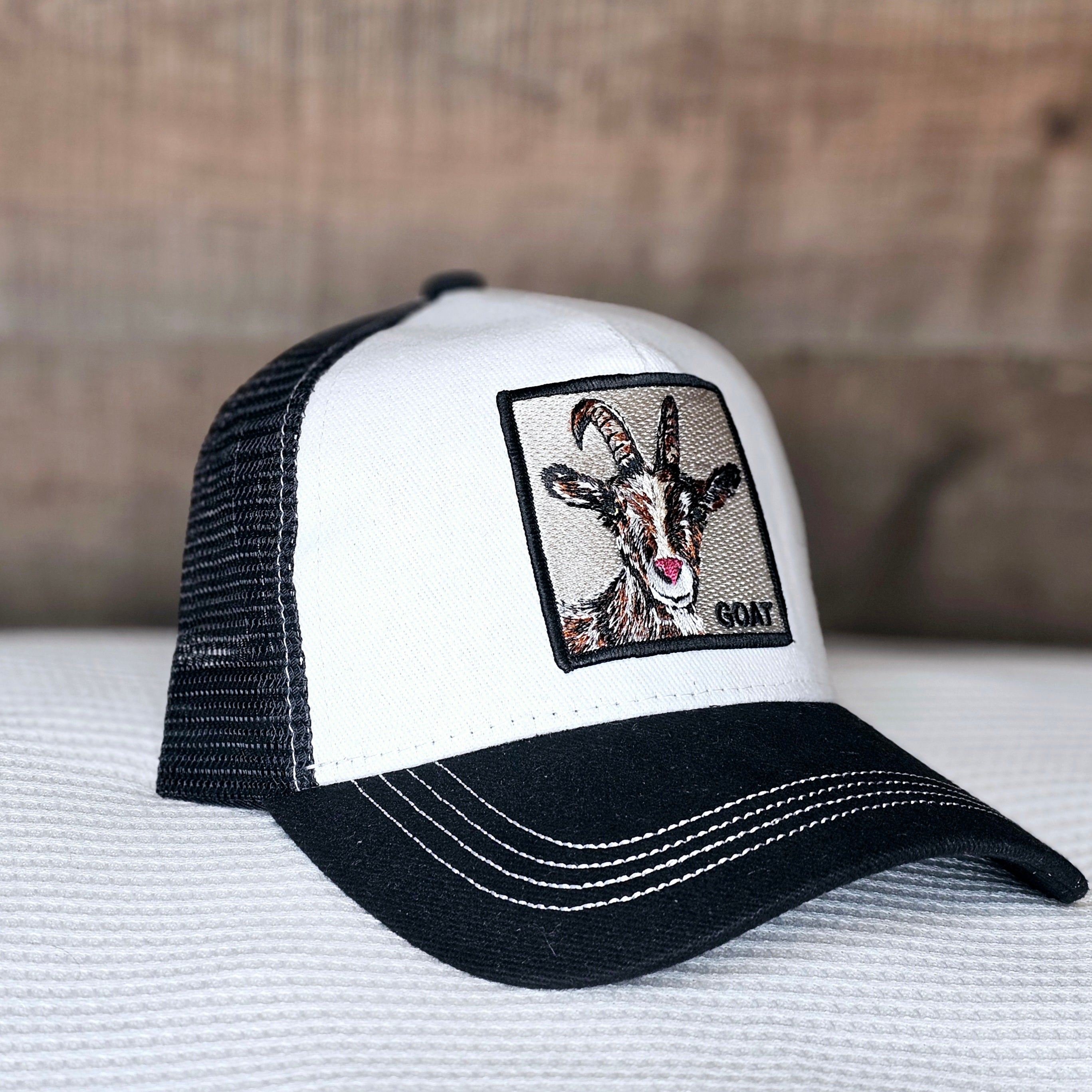 Goat Hat - Black/White