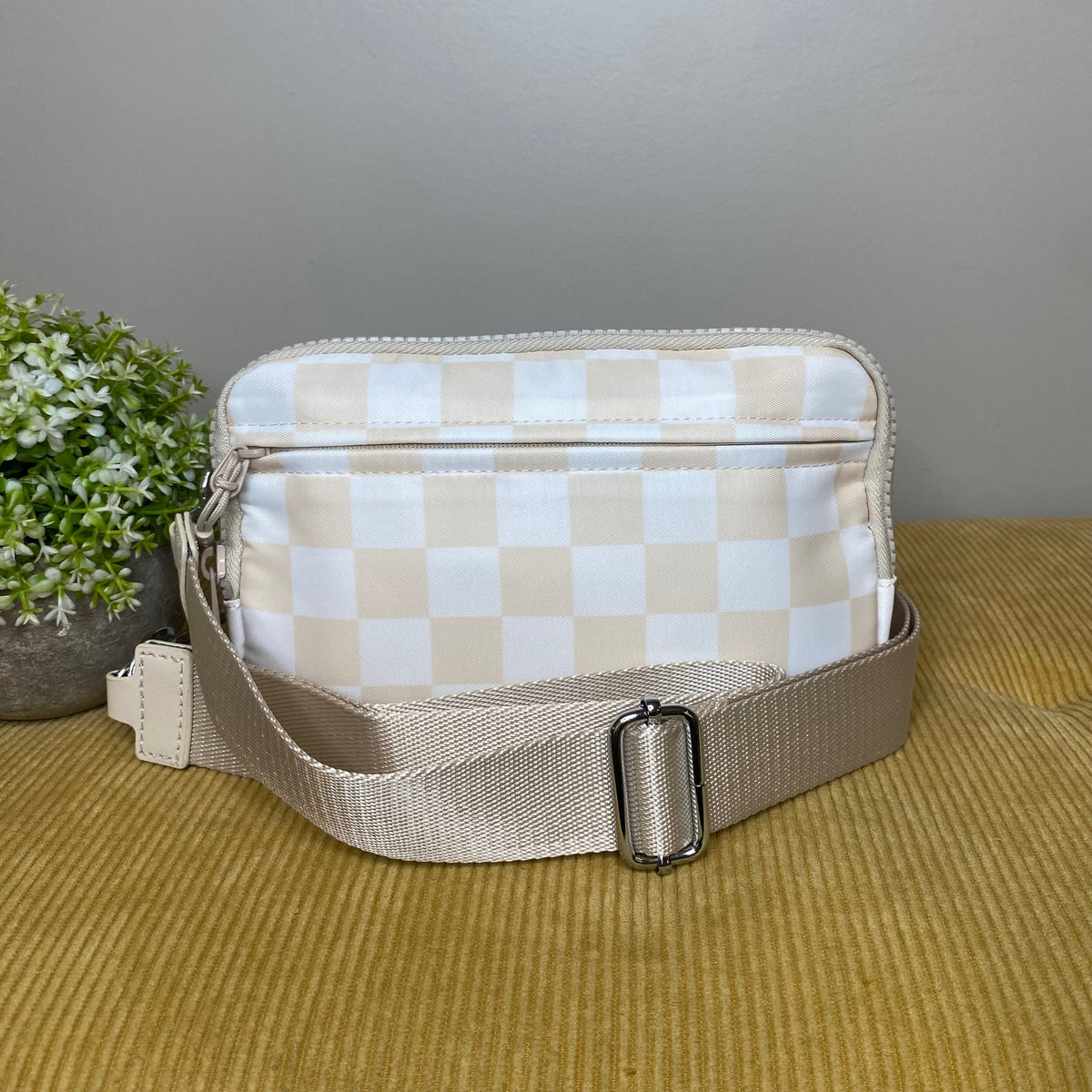 Remi - Nylon Crossbody Checkered