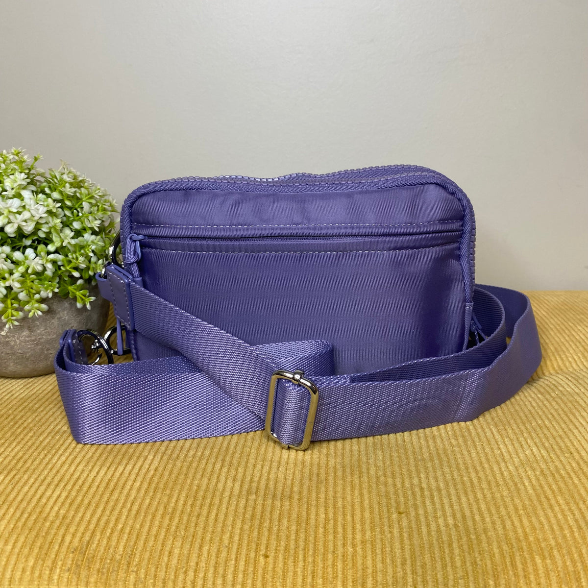 Remi - Nylon Crossbody Solid