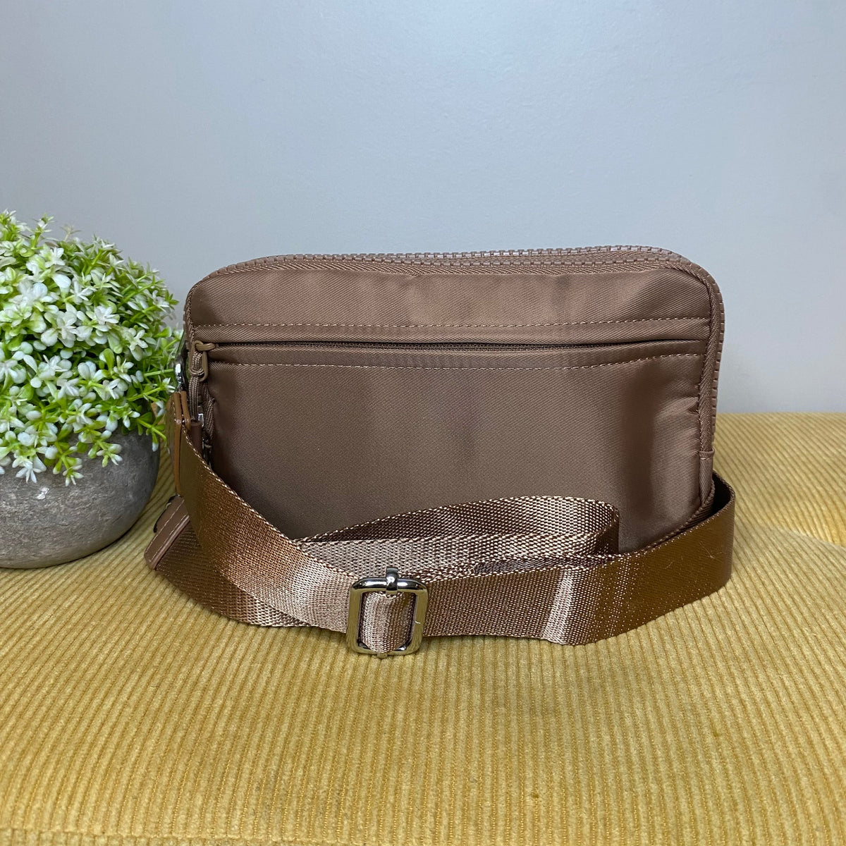 Remi - Nylon Crossbody Solid