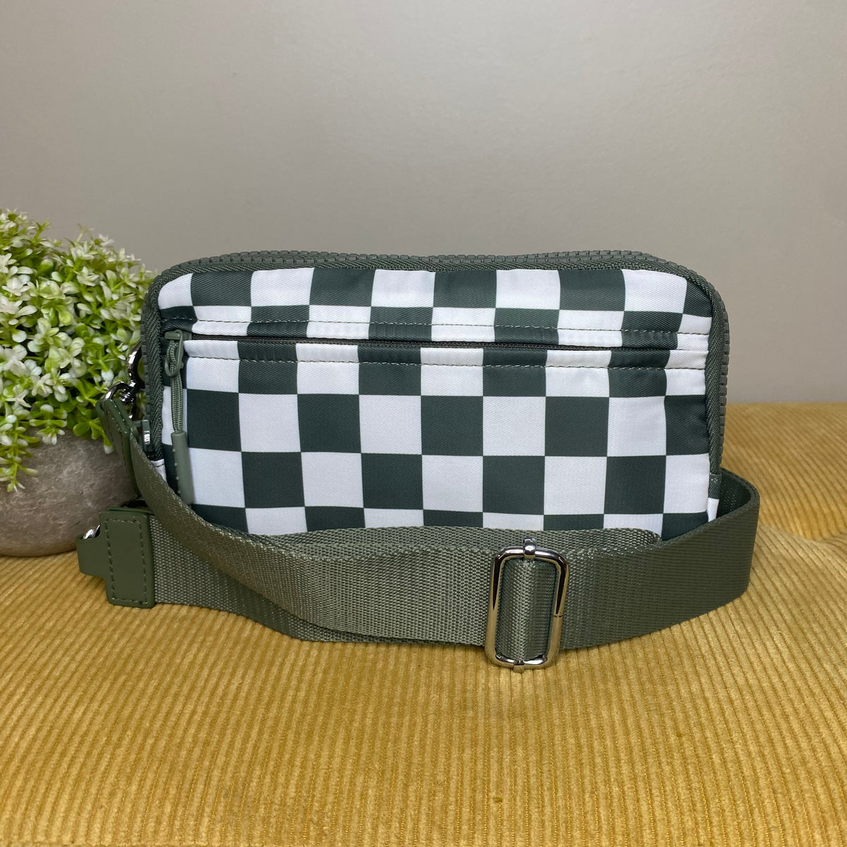 Remi - Nylon Crossbody Checkered