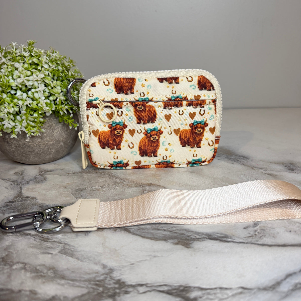 Rue - Nylon Wristlet Wallet - Beige Highland Cow