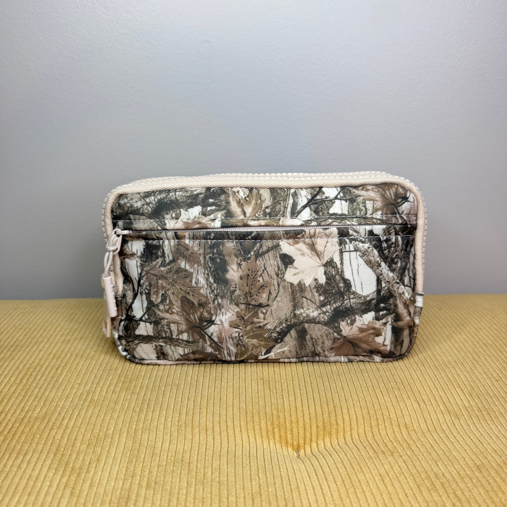 Remi - Nylon Crossbody - Camo