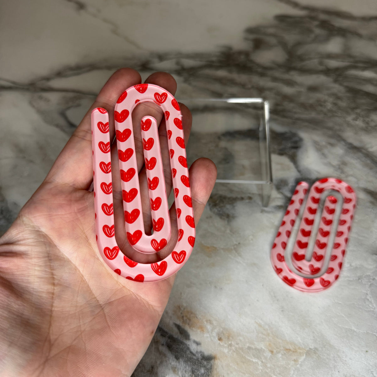 Jumbo Paperclip - Doodle Hearts