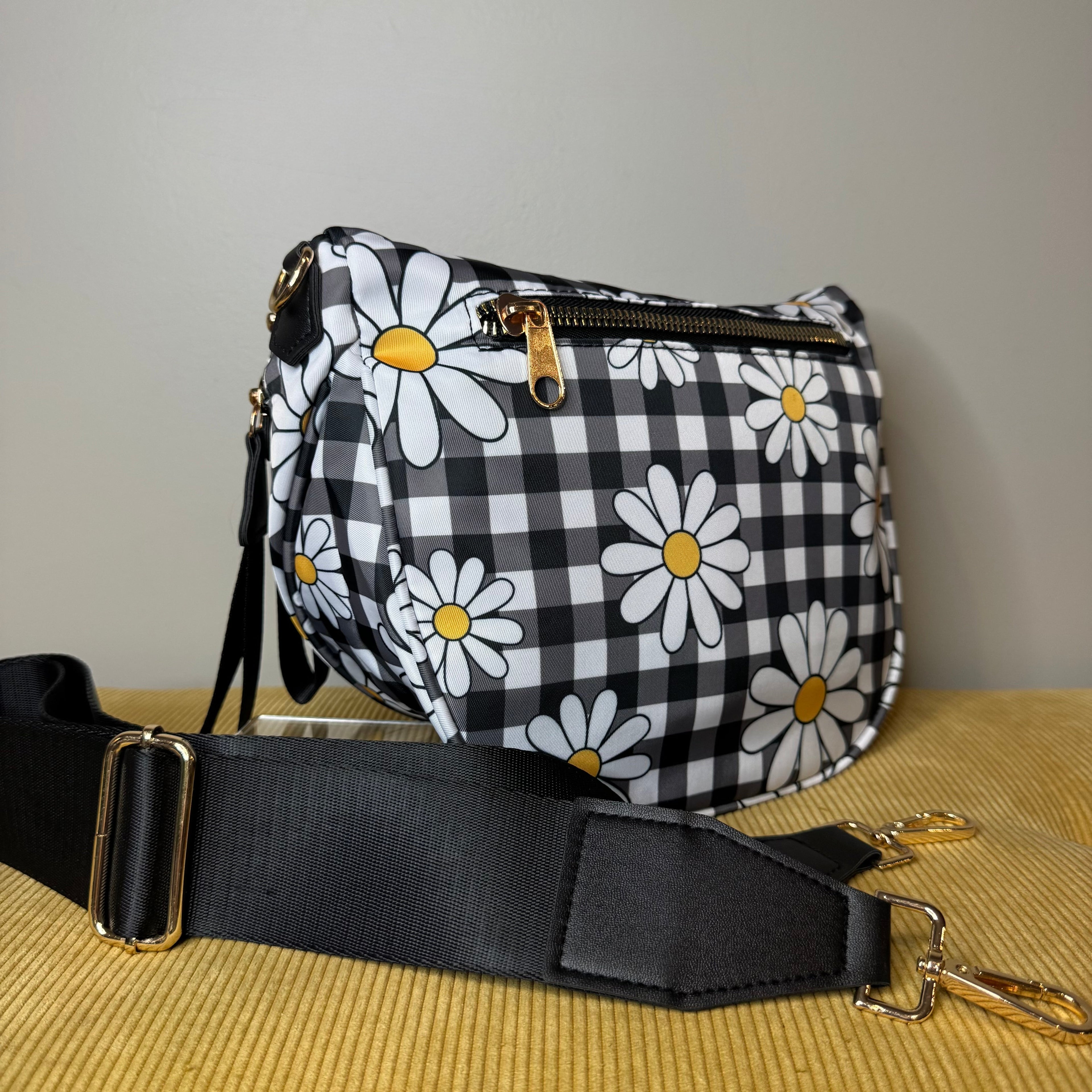 The Roni Nylon Crossbody - Black Gingham Daisy Floral