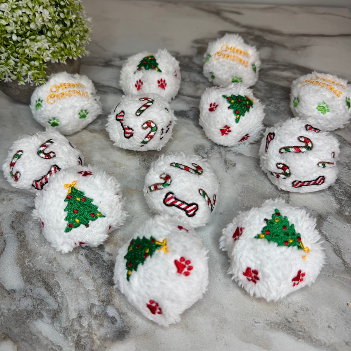 Snowball Fun Toy - Christmas Dog Squeeky